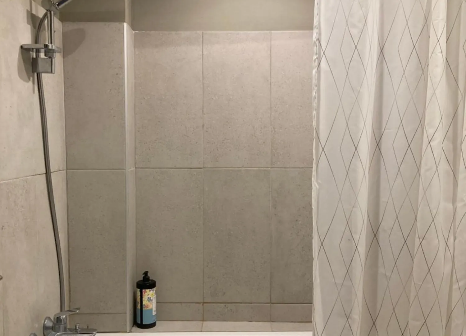 Nice West Cosy Flat Balcony, Near Airport, Train, Beach, Public Transport, Supermarket, Comfortable And Well Equipped Διαμέρισμα Γαλλία